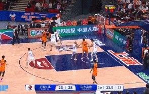 DG视讯官网平台😤猛虎下山！上海多诺万-威廉姆斯单臂炸裂隔扣2米21的库马杰！