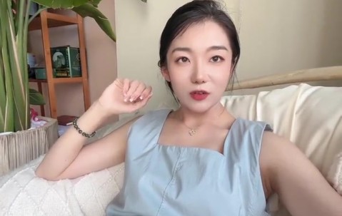 DB视讯百家乐疑似刘维伟出轨对象昔日头疗广告被挖出 网友开始探索其线下门店