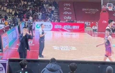 DB真人旗舰媒体人：CBA对辽宁&浙江就“四冠手势”一事提出书面警告⚠️