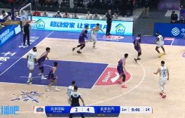 DB视讯官方登录入口一飞冲天！里勒抢断反击送妙传 朱松玮接球腾空暴起双手灌筐