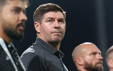 DB真人旗舰近14轮2胜！官方：达曼协作主帅杰拉德下课，球队仅比降级区高5分