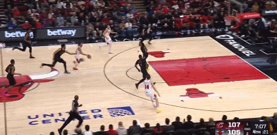 DB官网在线登录入口人帅打得也帅!科林斯16中10砍20分12板2助3断1帽