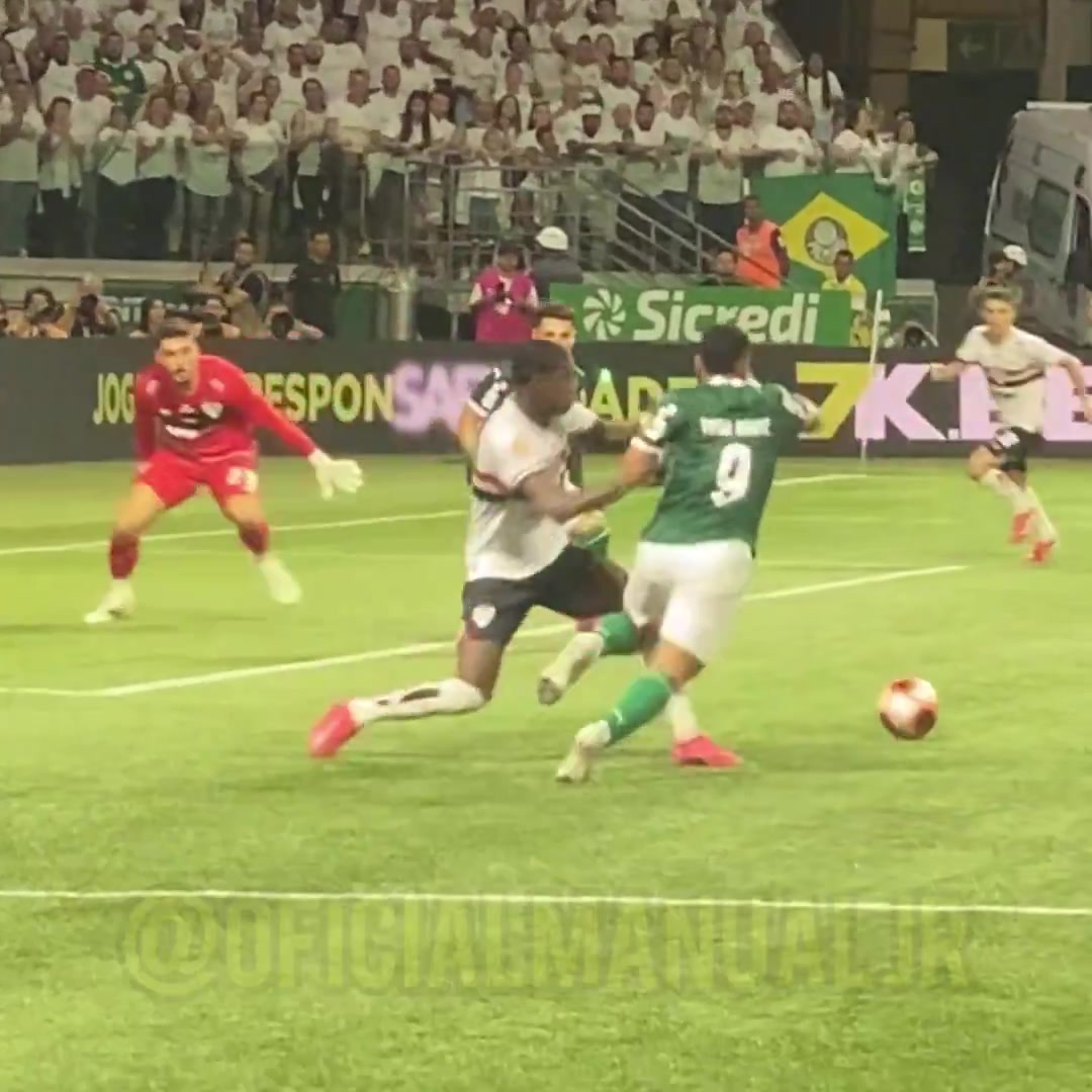 DB电子官网👀是点球吗？罗克首秀造争议点球，帕尔梅拉斯淘汰圣保罗进决赛