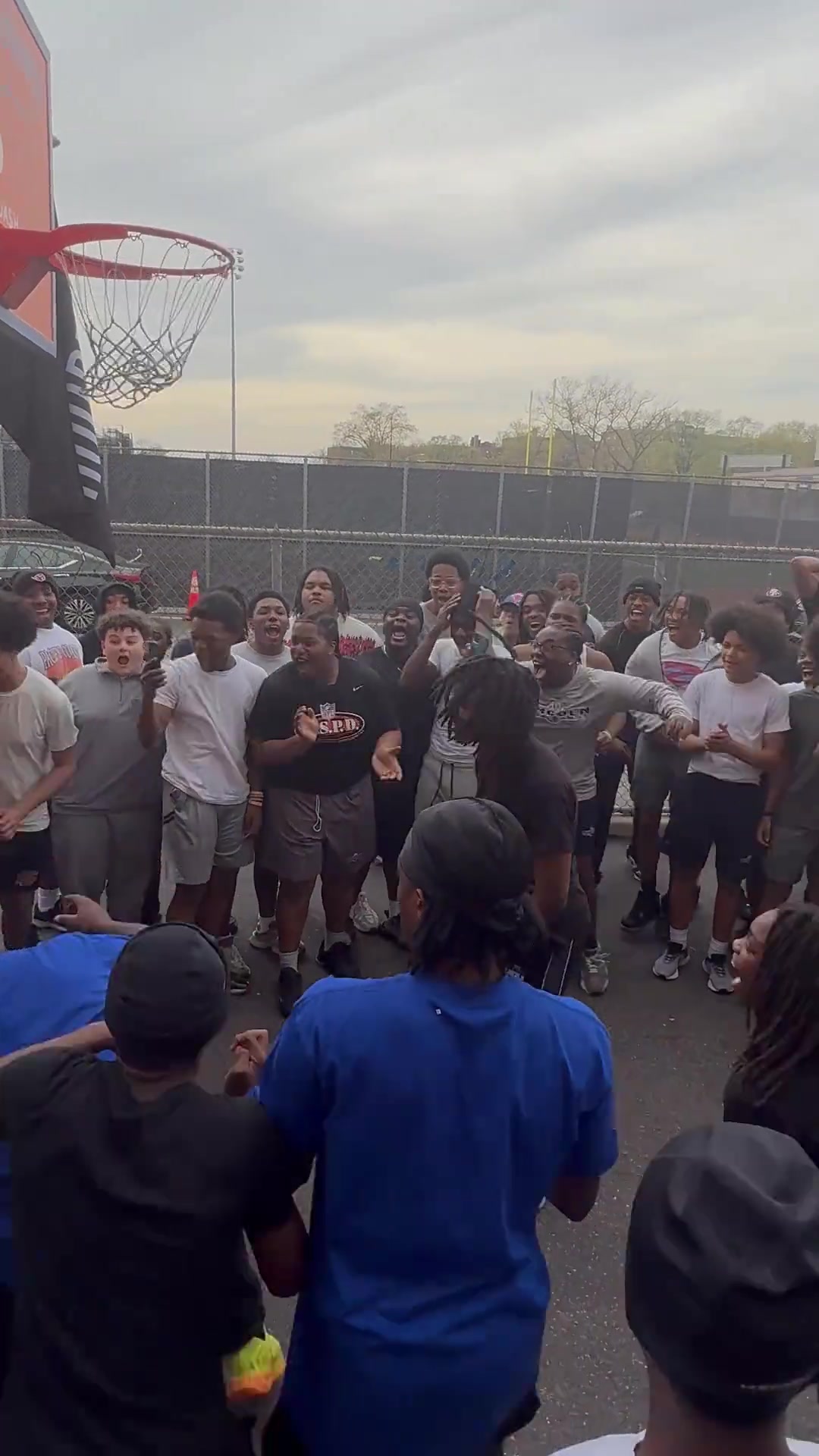 DB电子官网这你受得了！马布里晒美高球员天赋 个个飞天遁地肆虐篮筐